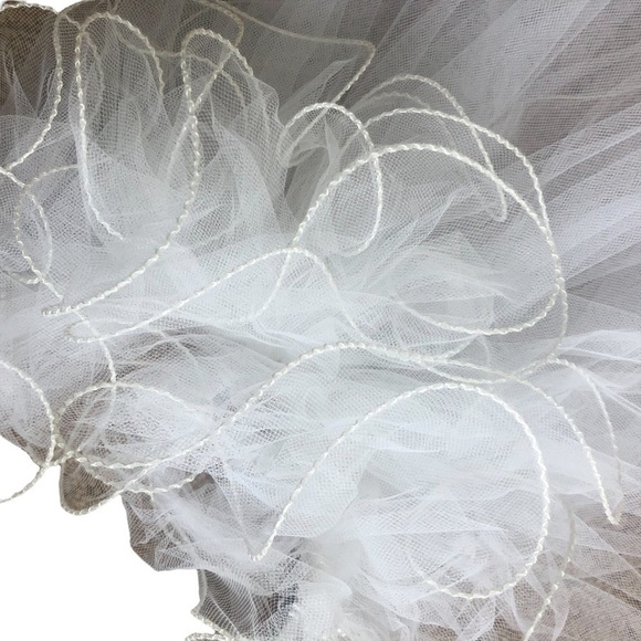 Vintage Wedding Veil Mid Length Tulle Tiny White Seed Pearls Headband 41” Ornate - Picture 3 of 8